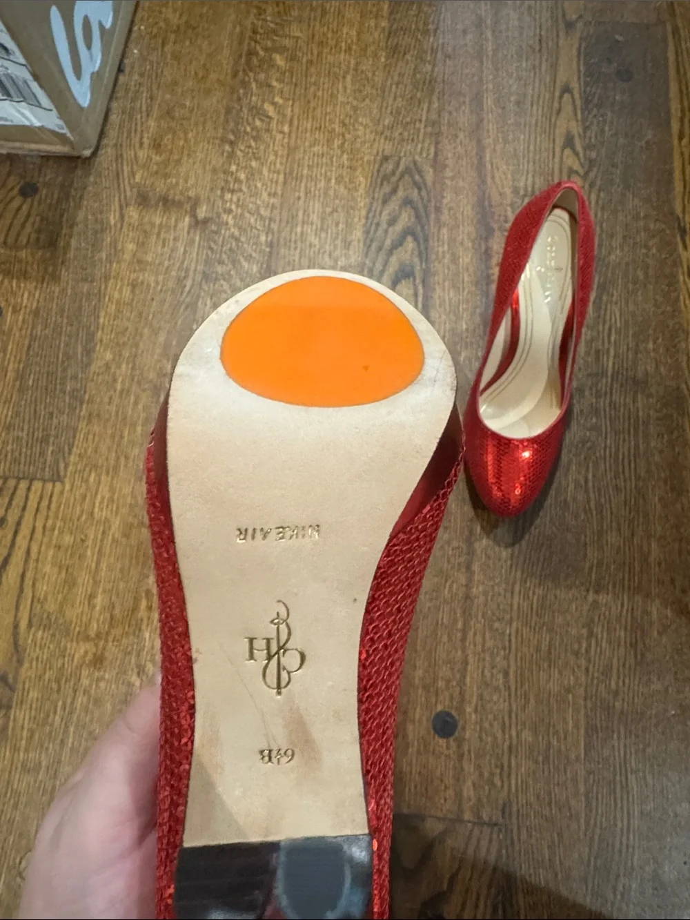 Cole Haan Red Sequin/Round Toe Stiletto 4” Pumps/Size 6.5/NWOT! Nike Air Comfort